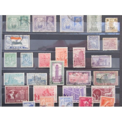 819 - Two albums cont. c19th/c20th India & States, South Africa, Transvaal, etc. stamps