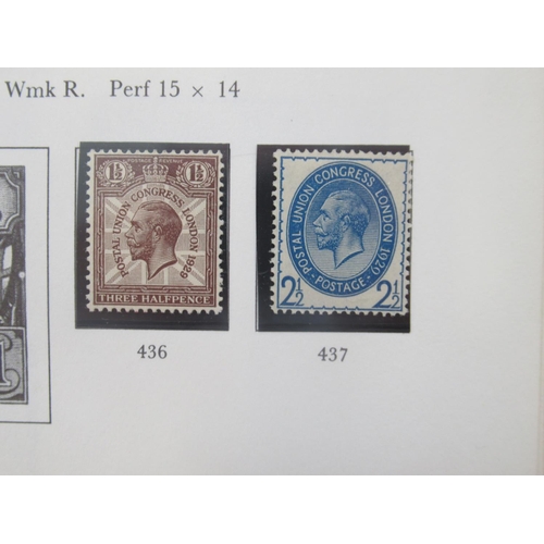 824 - Stanley Gibbons Great Britain and a New Zealand stamp album cont. c19th/20th stamps, both partially ... 