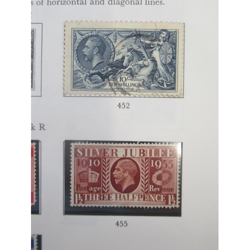 824 - Stanley Gibbons Great Britain and a New Zealand stamp album cont. c19th/20th stamps, both partially ... 