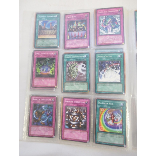 1454 - Collection of Yu-Gi-Oh! trading cards loose and in a folder (approx. 490)