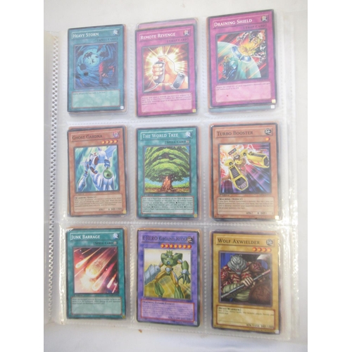 1454 - Collection of Yu-Gi-Oh! trading cards loose and in a folder (approx. 490)