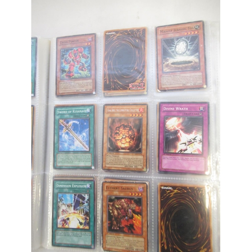 1454 - Collection of Yu-Gi-Oh! trading cards loose and in a folder (approx. 490)