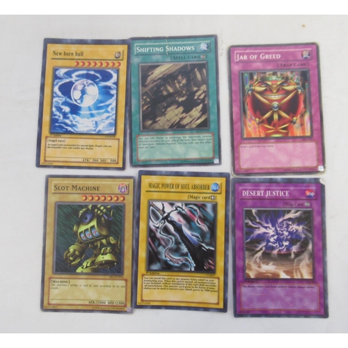 1454 - Collection of Yu-Gi-Oh! trading cards loose and in a folder (approx. 490)