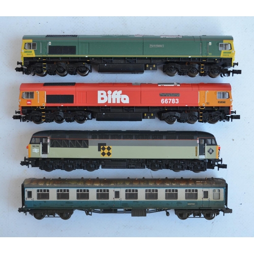 1163 - Collection of N gauge diesel locomotive models and passenger coaches from Dapol and Graham Farish to... 