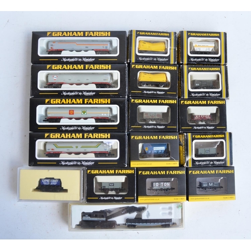 1164 - Collection of N gauge goods wagons and accessories to include 17 boxed wagons, mostly from Graham Fa... 