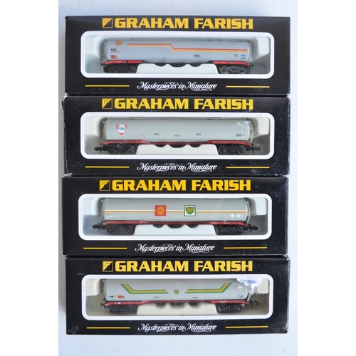 1164 - Collection of N gauge goods wagons and accessories to include 17 boxed wagons, mostly from Graham Fa... 