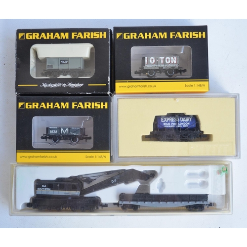 1164 - Collection of N gauge goods wagons and accessories to include 17 boxed wagons, mostly from Graham Fa... 