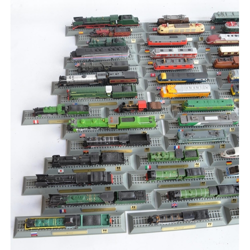 1166 - Extensive N gauge static plastic locomotive models from Del Prado, models in generally excellent con... 