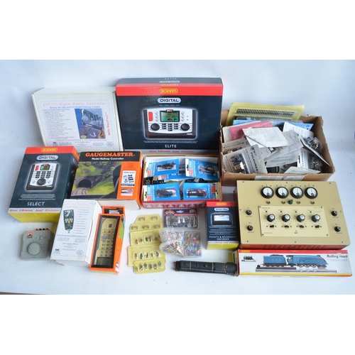 1173 - Collection of model railway accessories to include digital train controllers, Hornby Rolling Road, O... 