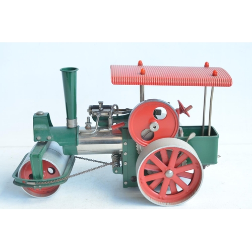 1178 - Wilesco D365 Old Smokey live steam roller, set appears never run with no heat marks/staining to boil... 