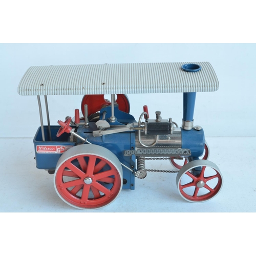 1179 - Wilesco D405 live steam traction engine, set appears never run with no heat marks/staining to boiler... 