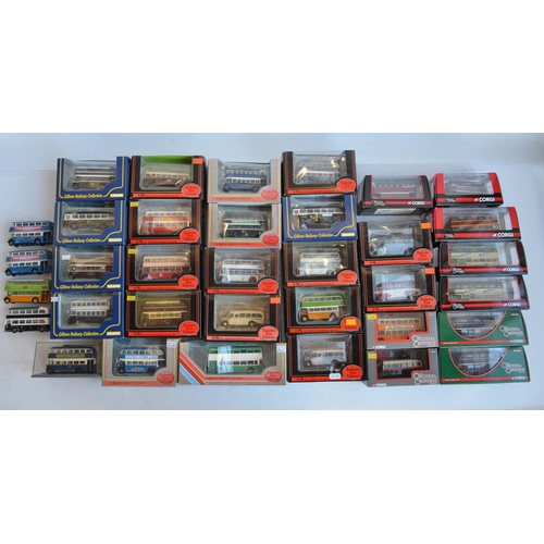 1194 - Collection of mostly boxed diecast 1/76 scale (OO gauge) bus models from EFE, Corgi and Gilbow, mode... 