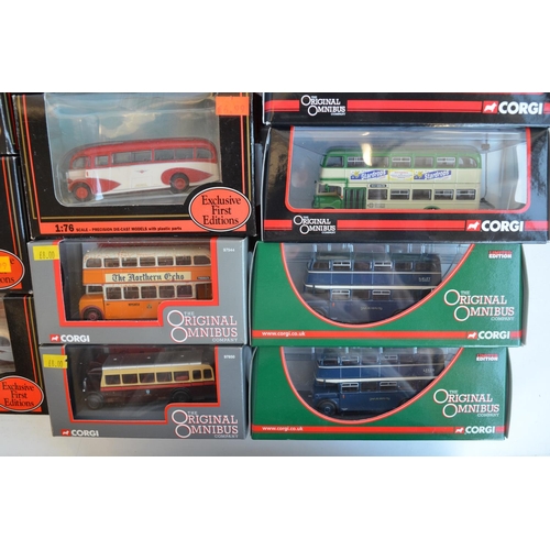 1194 - Collection of mostly boxed diecast 1/76 scale (OO gauge) bus models from EFE, Corgi and Gilbow, mode... 