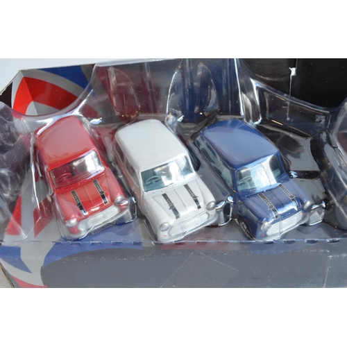 1200 - Boxed Corgi The Italian Job diecast multi-vehicle set 36502, outer box in fair/dusty condition but m... 