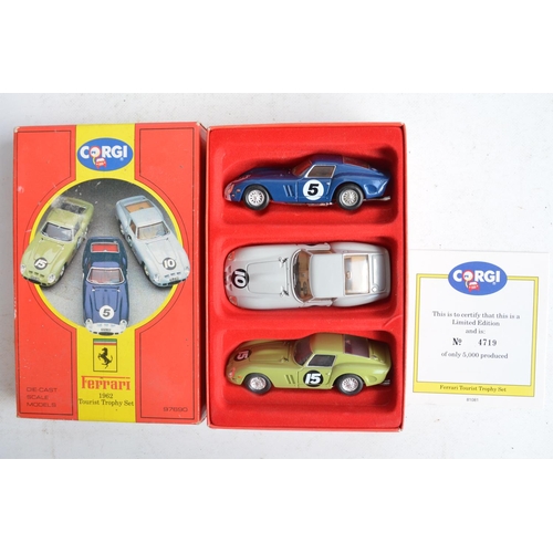 1201 - Collection of diecast Mini Cooper models from Corgi to include 05506 The Italian Job 3 Mini set, 045... 