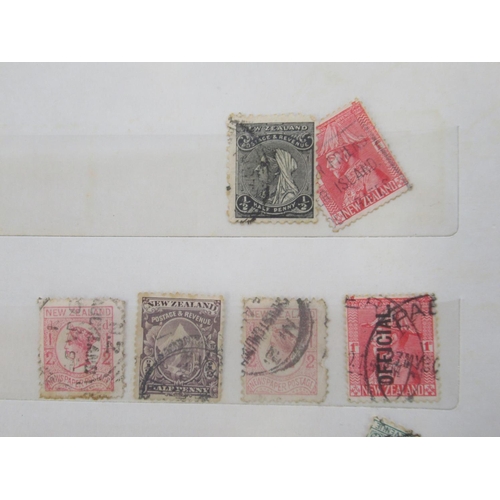 829 - Three albums cont. c19th/20th New Zealand, Australian and other stamps