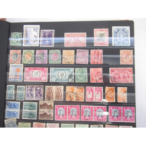 834 - 6 folders cont. c20th stamps from South Africa, Malta, Gibralta, Bahamas, Paraguay, etc.