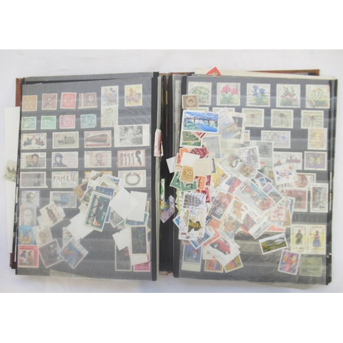 837 - 6 folders cont. assorted International c20th stamps