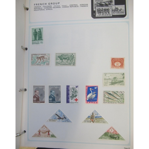 837 - 6 folders cont. assorted International c20th stamps