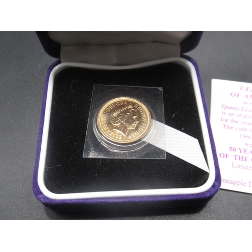 629 - Elizabeth II 2008 Half-Sovereign in plastic protector in purple case with COA from The Collector, Pi... 