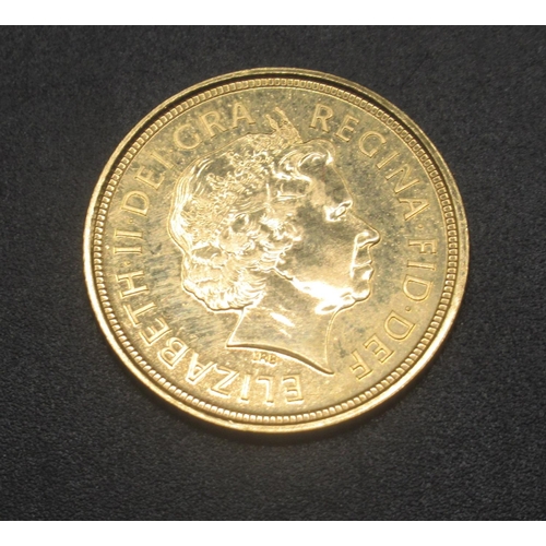 631 - Elizabeth II 2006 Half-Sovereign in case