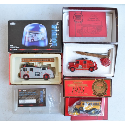 1220 - Collection of diecast model vehicles, various manufacturers and scales to include Lledo Vanguards (s... 