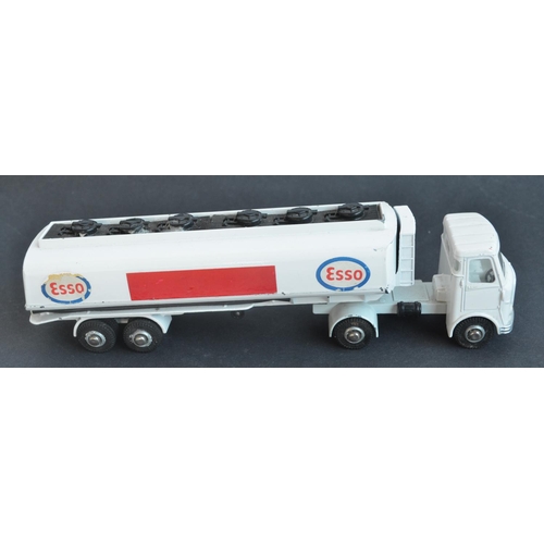 1223 - Collection of diecast plant and truck models, various manufacturers and scales to include 4x 1/76 At... 