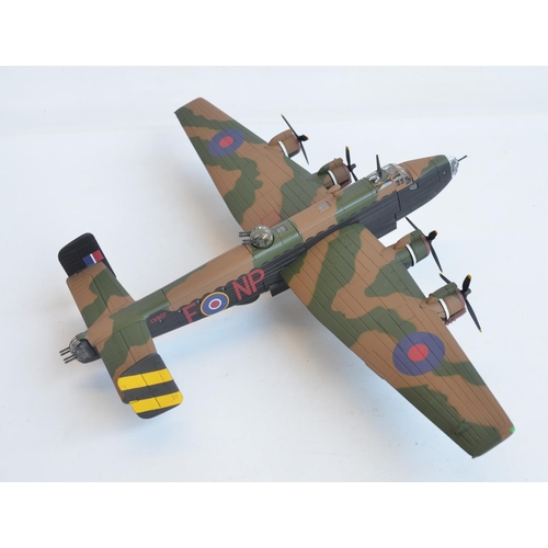 1251 - Boxed Corgi Aviation Archive 1/72 scale limited edition Handley Page Halifax BIII LV607 'Friday The ... 