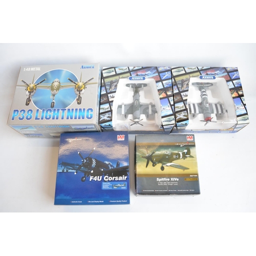 1259 - Five 1/48 scale diecast WWII allied fighter model to include a mint condition Hobbymaster Royal Navy... 