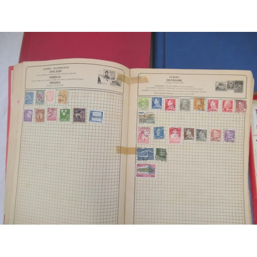 841 - Assorted collection of GB/International stamps in 8 folders/albums and loose