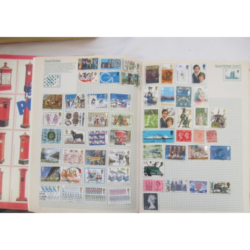 841 - Assorted collection of GB/International stamps in 8 folders/albums and loose