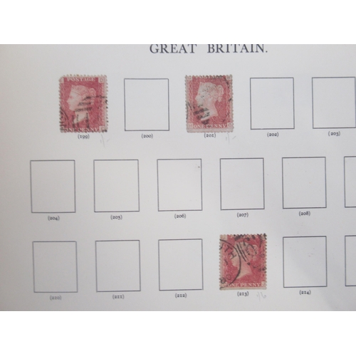 55 - The Windsor Loose-Leaf Album for the Stamps of Great Britain 7th Edition, partially filled cont. Pen... 