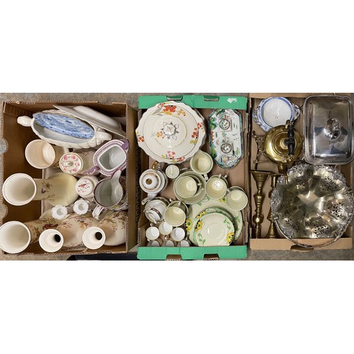 371 - WITHDRAWN Collection of decorative ceramics incl crown Ducal vases, Crown Staffordshire inkwell and ... 