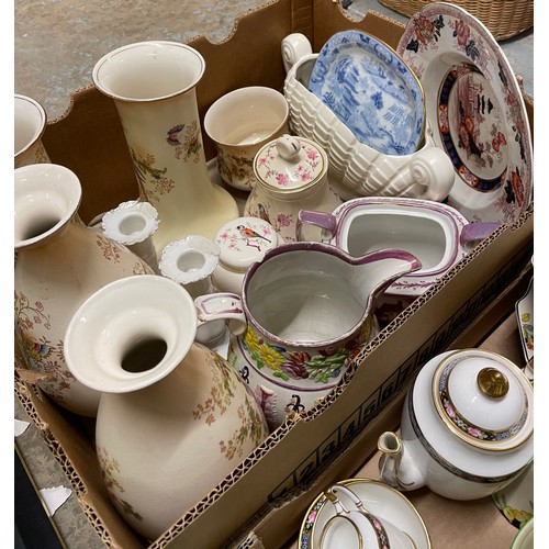 371 - WITHDRAWN Collection of decorative ceramics incl crown Ducal vases, Crown Staffordshire inkwell and ... 