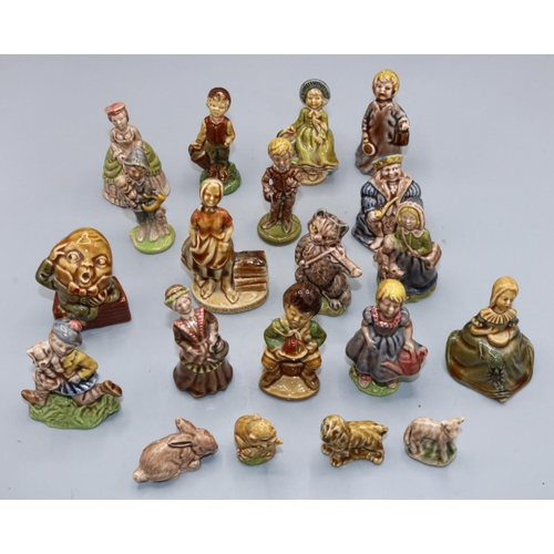 550 - Colin Jackson Collection: collection of Wade Whimsies, incl. Nursery Rhymes series (qty.)