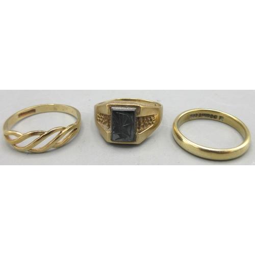 290 - 9ct yellow gold ring set with roman style intaglio face, size J, 9ct yellow gold band, size I, and a... 