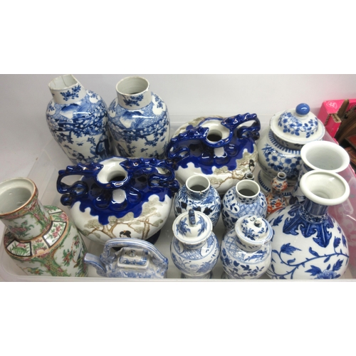 372 - WITHDRAWN Various Chinese ceramics including famille rose vases, blue and white porcelain vases and ... 