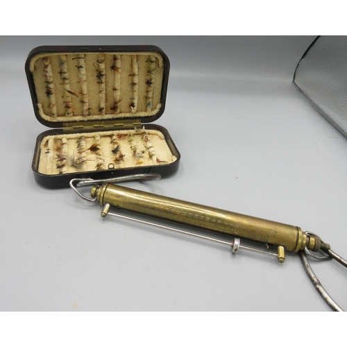 96 - Hardy Brothers bakelite fly box and flies and Chatillon Model IN-50 brass fishing scale (2)