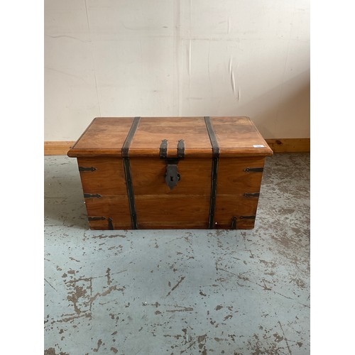 786 - Wooden chest, H39cm