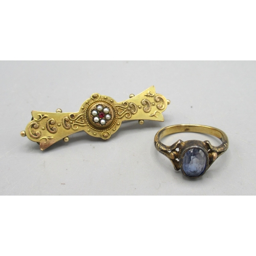 13 - Edwardian 9ct yellow gold bar brooch with panel back, the front set with ruby and seed pearl cluster... 