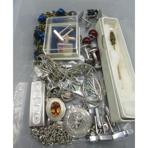 173 - Hallmarked sterling silver ingot pendant and a collection of silver jewellery including necklaces ea... 