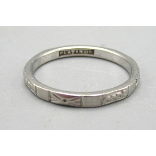 34 - Platinum band ring with etched detail, stamped Platinum, J1/2, 2.69g