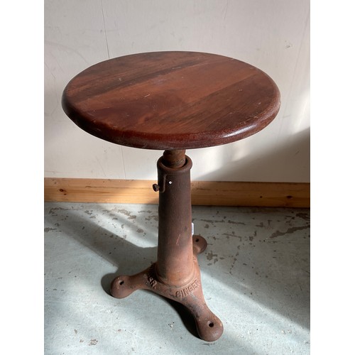 791 - Cast iron adjustable singer stool H43.5cm