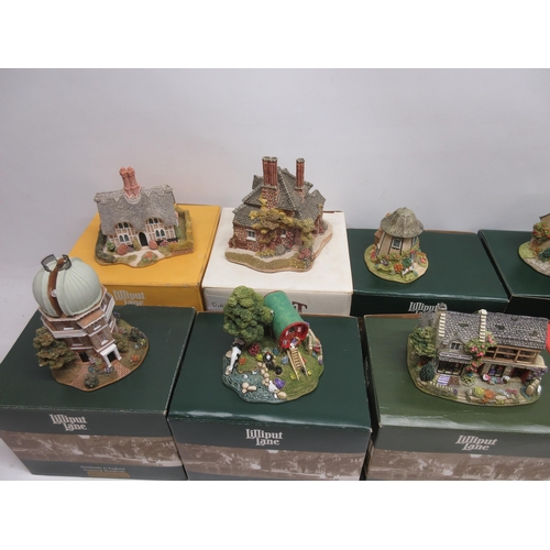 330 - Collection of twelve Lilliput Lane cottage incl, Diamond cottage, Bargate Cottage Tea Room, Beatrix ... 