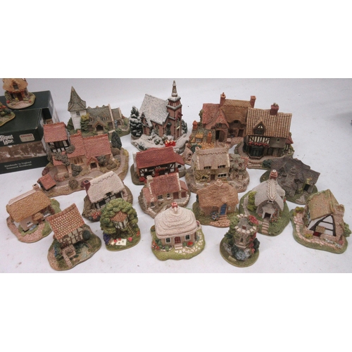 332 - Collection of eight boxed Lilliput Lane cottages incl, Little Summer House, Queen of Hearts, Santa's... 