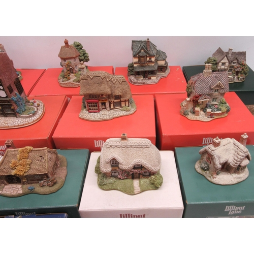 333 - Collection of fifteen Lilliput Lane cottages incl, Rosemary Cottage, Appleby East, The Toy Shop, Rai... 