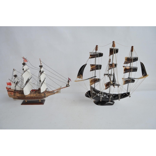 367 - Collection of ship models to include a Danbury Mint QE2 with added photo-etched details (some damage... 