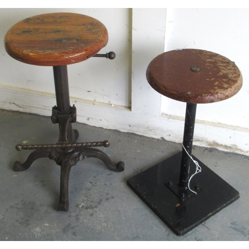 457 - Two industrial stools, one machinist stool and one other, H61cm