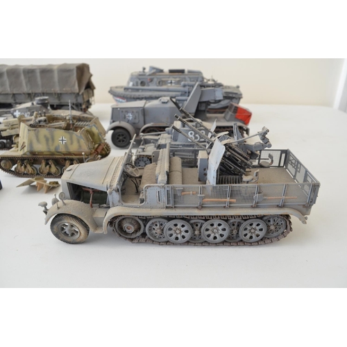 1317 - Fourteen highly detailed and very well constructed plastic armour model kits, mostly 1/35 scale Germ... 