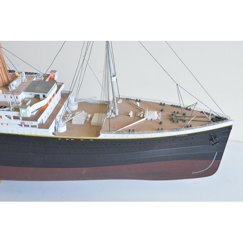 1324 - RMS Titanic built kit model from Trumpeter with added upper deck lighting (runs off USB, also has a ... 